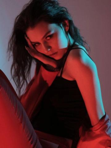 Соня Стриптизёрша фото 2