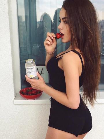 Ева Сладкий Момент Адлер